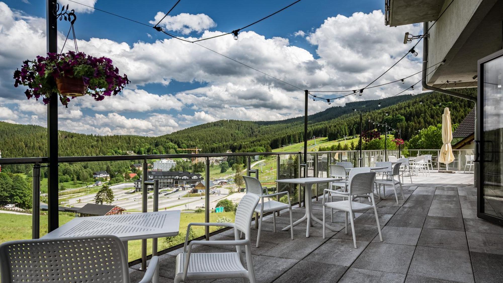 Panorama - Czarna Gora Resort By Sun & Snow Stronie Slaskie Exterior photo